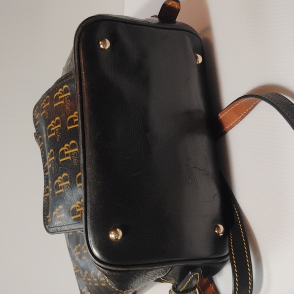 Dooney & Bourke Gretta Leather Backpack Beautiful Bag! - Picture 6 of 11